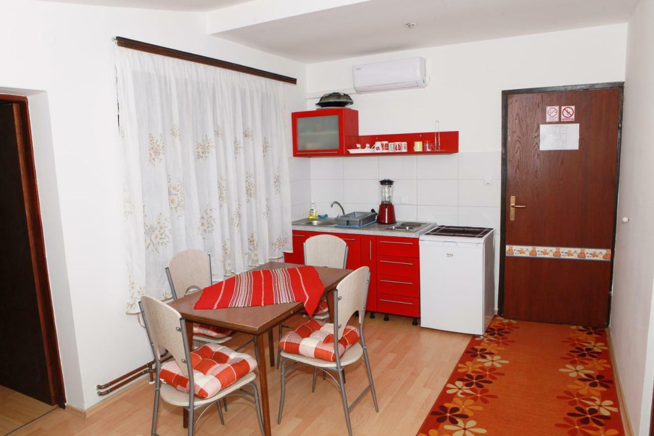 Apartmani Kristanic Karlovac Zewnętrze zdjęcie