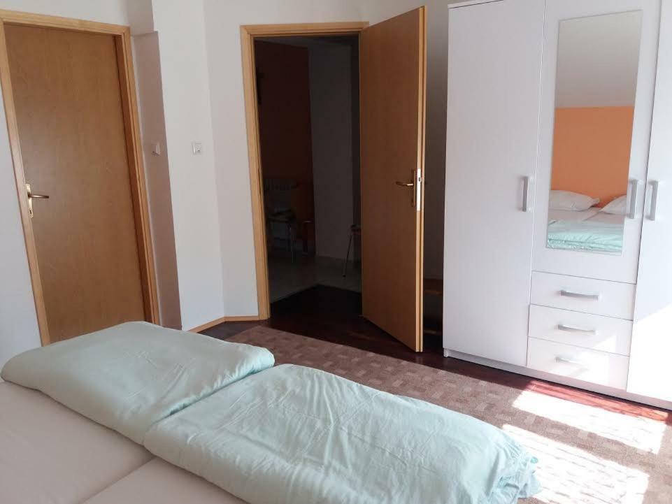 Apartmani Kristanic Karlovac Zewnętrze zdjęcie